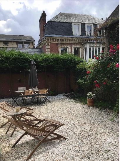 Vakantiehuis Maison Individuelle Dans Ancienne Ecurie Rouen
